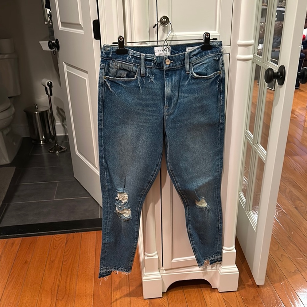 Frame Le High Skinny Crop Distressed Jeans